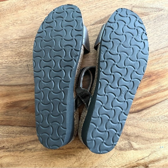 NAOT Kimberly silver bronze metallic women’s slide sandals with cork footbed - Picture 10 of 10